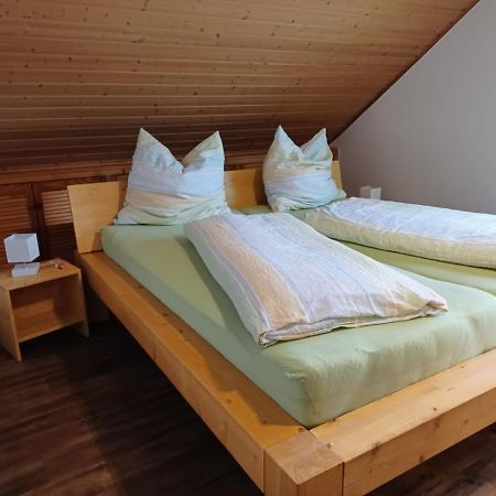 Ferienwohnung Kittel Oberzissen ภายนอก รูปภาพ